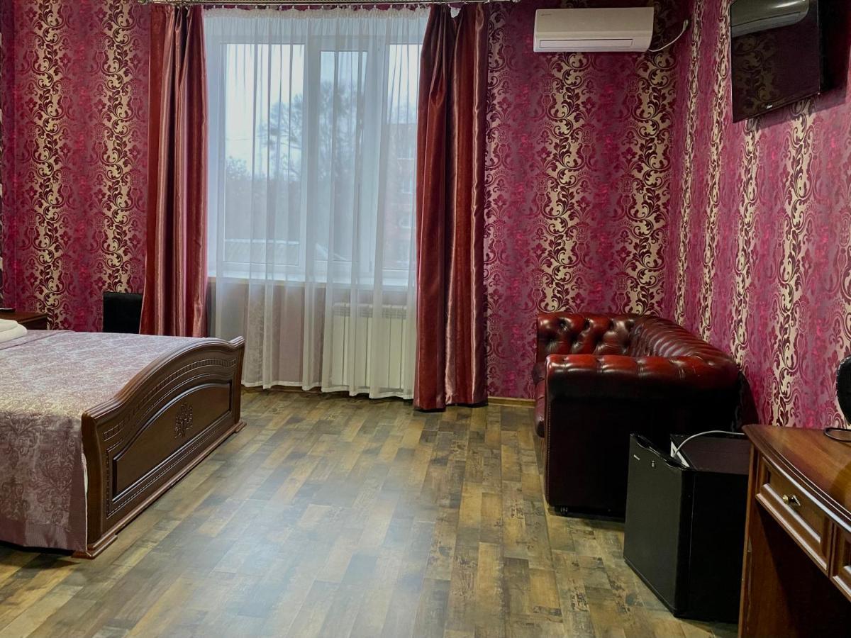 Hotel Royal Poltava Eksteriør bilde