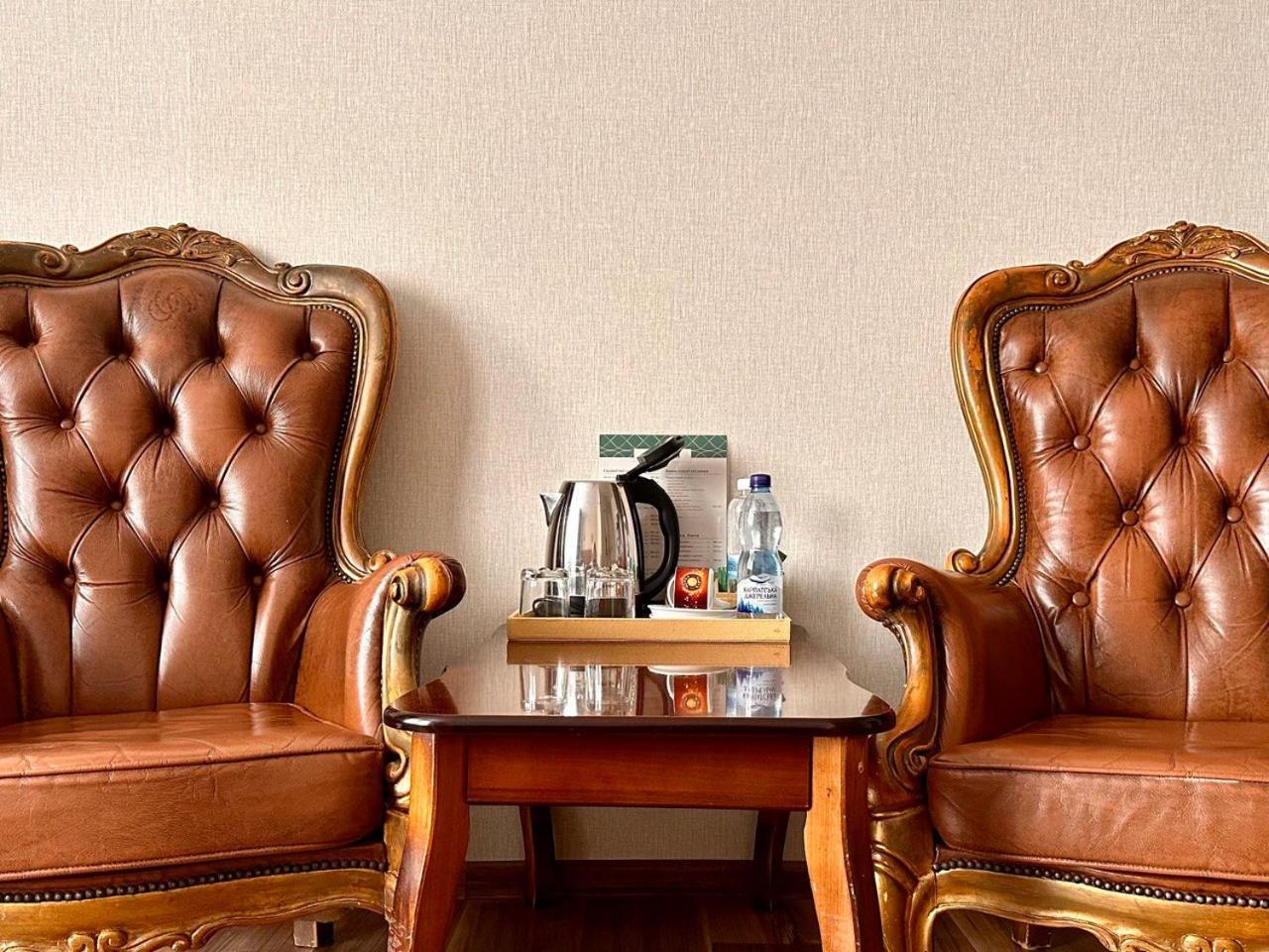 Hotel Royal Poltava Eksteriør bilde